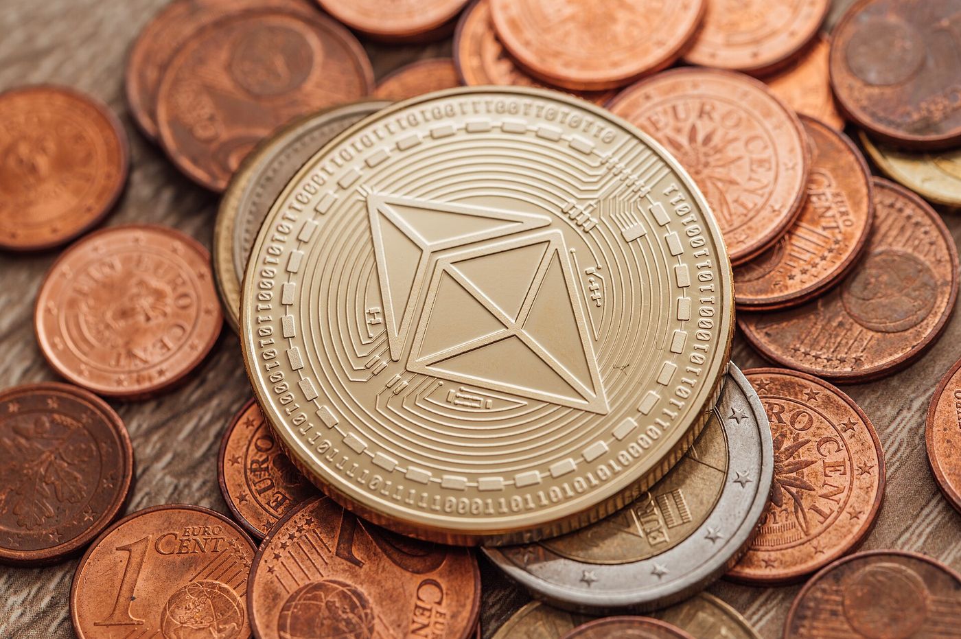 Close-up of a physical Ethereum coin (51002904687)